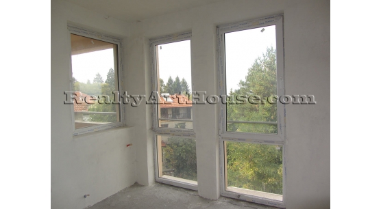 3-стаен апартамент на шпакловка и замазка в нова газифицирана сграда