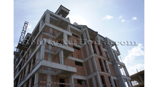 2-стаен апартамент (ателие)