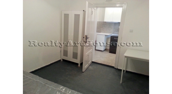 Стая под наем Зона Б-18