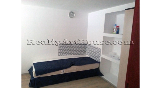 Стая под наем, град София, Център, ул. Пиротска