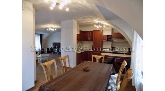 Панорамен мезонет