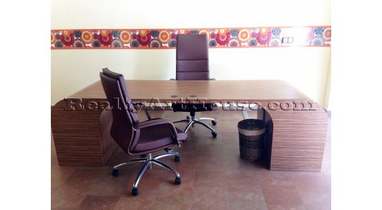 Обзаведен, луксозен представителен, функционален офис в комуникативно място. 