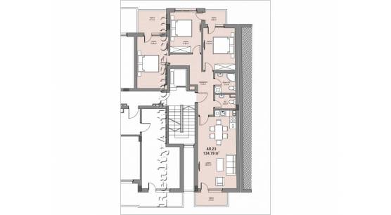 4-стайни апартаменти в широк център