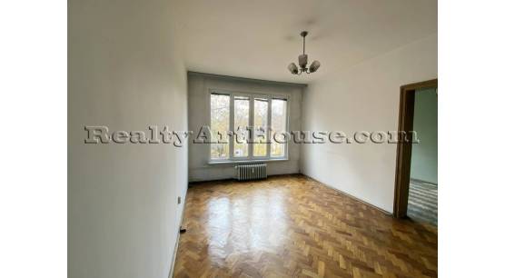 2-стаен апартамент в кв. Илинден 100 м. до метростанция Вардар