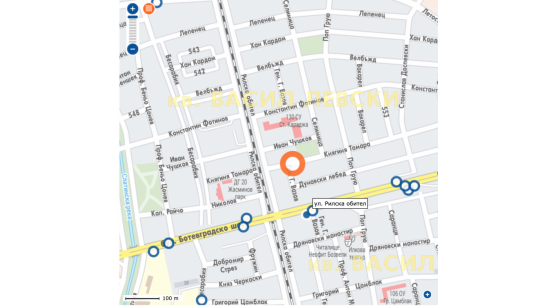 Парцел с малка къща. 