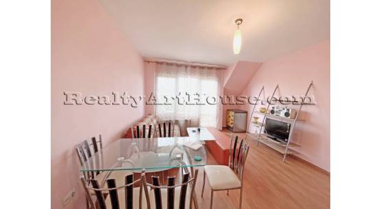 Двустаен апартамент в кв. Люлин 8 до супермаркет Билла.